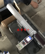 寧波某客戶(hù)為合金鋼螺栓和鑲件，風(fēng)力發(fā)電葉片襯套定制的專(zhuān)用噴砂